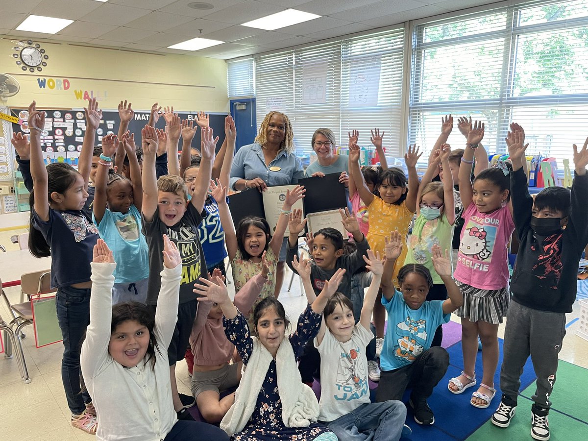 Candice Stafford tweet media