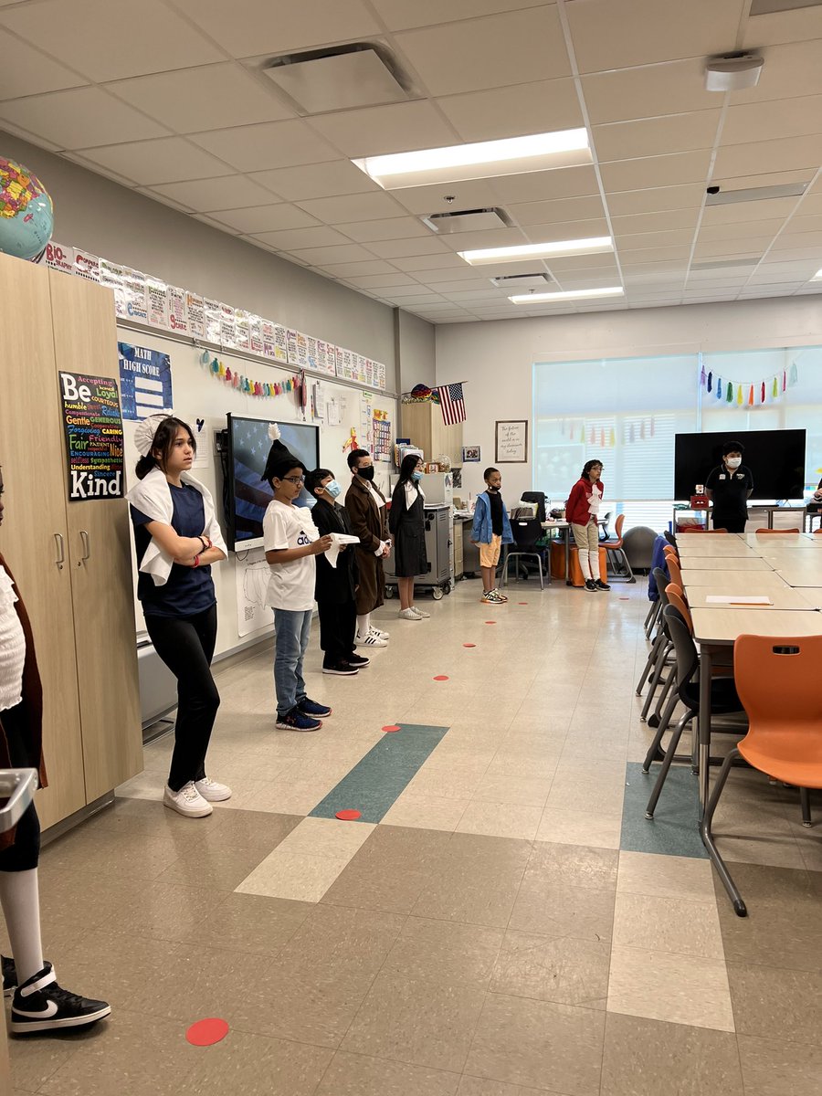 MsAbdallah3's tweet photo. 5th Grade at Moncure Elementary School had so much fun bringing history to life with our Living Museum yesterday! @SCPSchools @AnneEMoncureES #engagingactivities @ThomasTaylorEdD 1/2 https://t.co/EvXmJtTotF