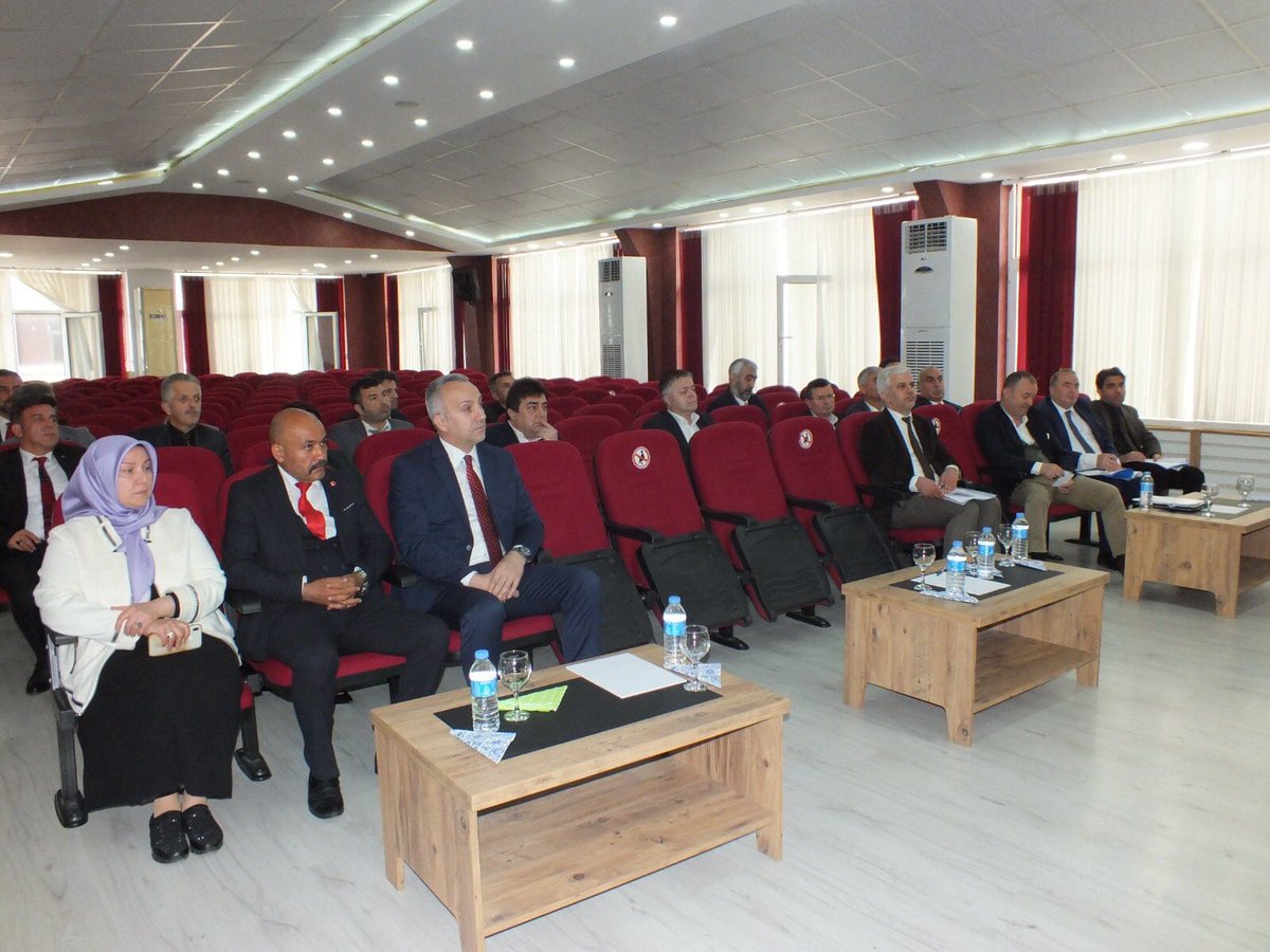 Hayat Boyu Öğrenme Genel Müdürümüz Sayın Sabahattin Dülger ve İl Milli Eğitim Müdürümüz Sayın Murat Yiğit, ilimiz Halk Eğitim Merkezi Müdürleriyle bilgilendirme toplantısı yaptı.
<a href="/tcmeb/">Millî Eğitim Bakanlığı</a> <a href="/zulkifdagli/">Doç. Dr. Zülkif Dağlı</a> <a href="/gokhanmurat1/">Murat YİĞİT</a>