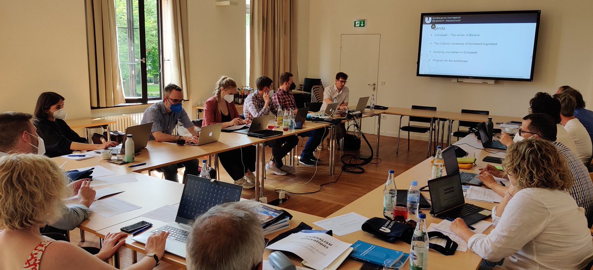 josvap's tweet photo. How cool to meet our international colleagues again! Great start of our second onsite #JoInDemoS seminar in Katolische Universität Eichstätt-Ingolstadt. Let's go! https://t.co/r12gVbXfPx