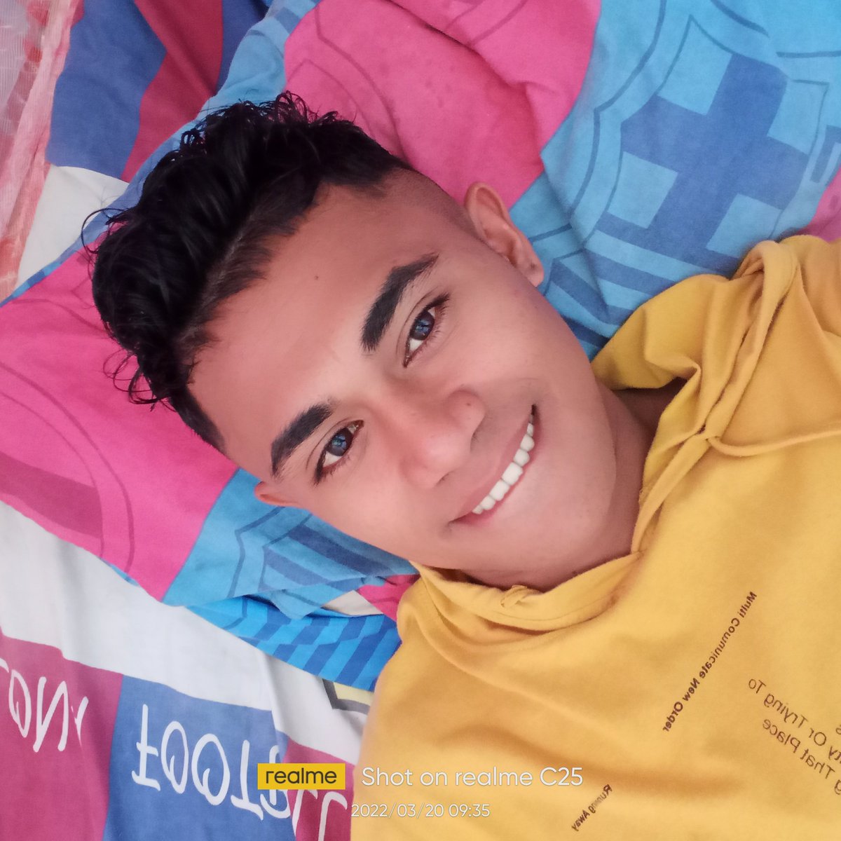 ImanuelMustamu6's tweet photo. #FotoProfilBaru https://t.co/LmbqeLb91A