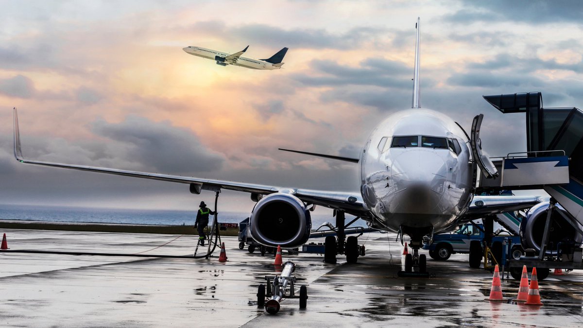 Partnering to deliver the net zero flight fund competition, <a href="/innovateuk/">Innovate UK</a> &amp; <a href="/transportgovuk/">Department for Transport</a> are funding innovative solutions for #SustainableFuel, with the announcement of the first #NetZero transatlantic flight in 2023:

👉 ow.ly/ACs450Jc9Tt

#Aviation #SustainableFlight