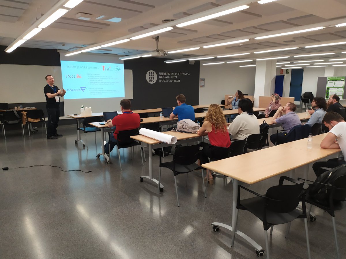 RCIS_Conference's tweet image. Second round! 🔔

The last set of research projects at #RCIS2022 has already been presented. Time to have a chat with the presenters! 🤝