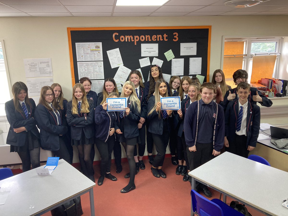 Fantastic session on DementiaFriends led by <a href="/HelenWright2003/">Helen Wright</a> to our yr 10 Health &amp; Social Care students. They really enjoyed it and have pledged to be Dementia Friends #howmanystepstomakeacupoftea #DementiaAwarenessWeek #dementiafriends <a href="/WintertonWCA/">Winterton Academy</a> <a href="/DementiaUK/">Dementia UK</a> <a href="/DementiaFriends/">Dementia Friends</a>