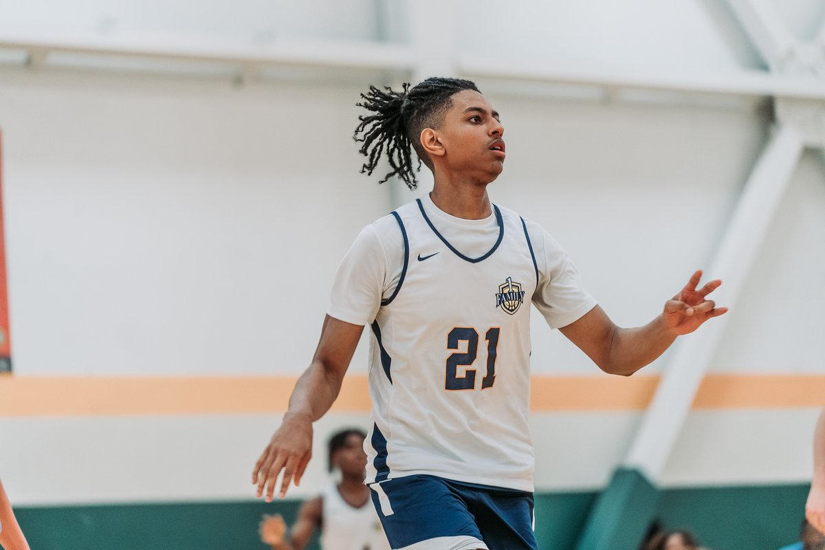 Proven_Prospect's tweet photo. My final notebook from the @OntheRadarHoops #RockyTopInvitational is now live.
 
  📌 @willbrent23 
📌 @julius17wolf
📌 @CalebCothron 
📌 @Braylon_J2023 
📌 @MakiJohnson3 
📌 @tjkolbe 
📌 @kb_layton 
📌 @Jaymata05 
📌 @zayy_sutherland 
📌 @DeondrianW 

🔗https://t.co/YGrBxGC6sY https://t.co/iPqC84anXP