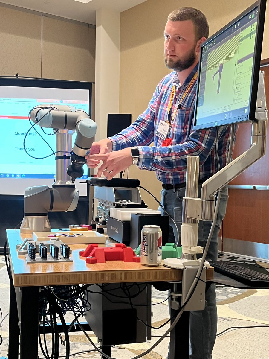 Robots are cool #mfgcon22 <a href="/ncmep/">NCMEP</a> <a href="/NIST_MEP/">NIST MEP</a>