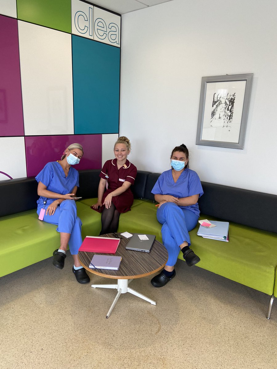 Supporting 2 of my TNA’s with portfolio building today. Kaya &amp; Lucy from cohort 9 - amazing progress from both in such a short period of time. <a href="/TNATeamNCA1/">TNATeamNCA1</a>