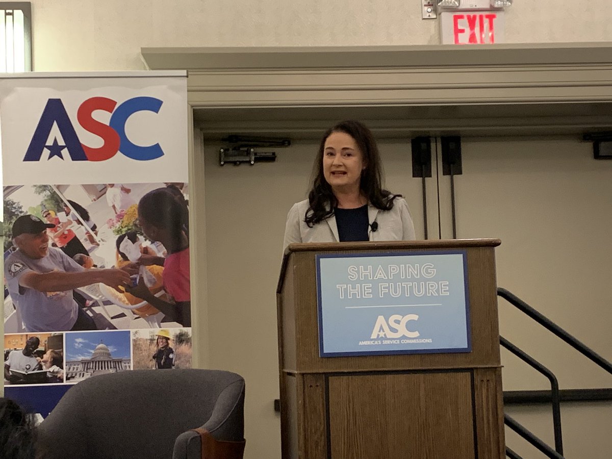 SandyScott1's tweet photo. It’s a full house for #EasternService closing plenary w/ @AmeriCorpsCEO &amp; @AmeriCorps State &amp; National Director Sonali Nijhawan. Thanks to all our @statecommission, @AmeriCorps SN, @AmeriCorpsVISTA &amp; @AmeriCorpsSr partners for your extraordinary commitment &amp; impact across the US. https://t.co/6o99dF5fcO