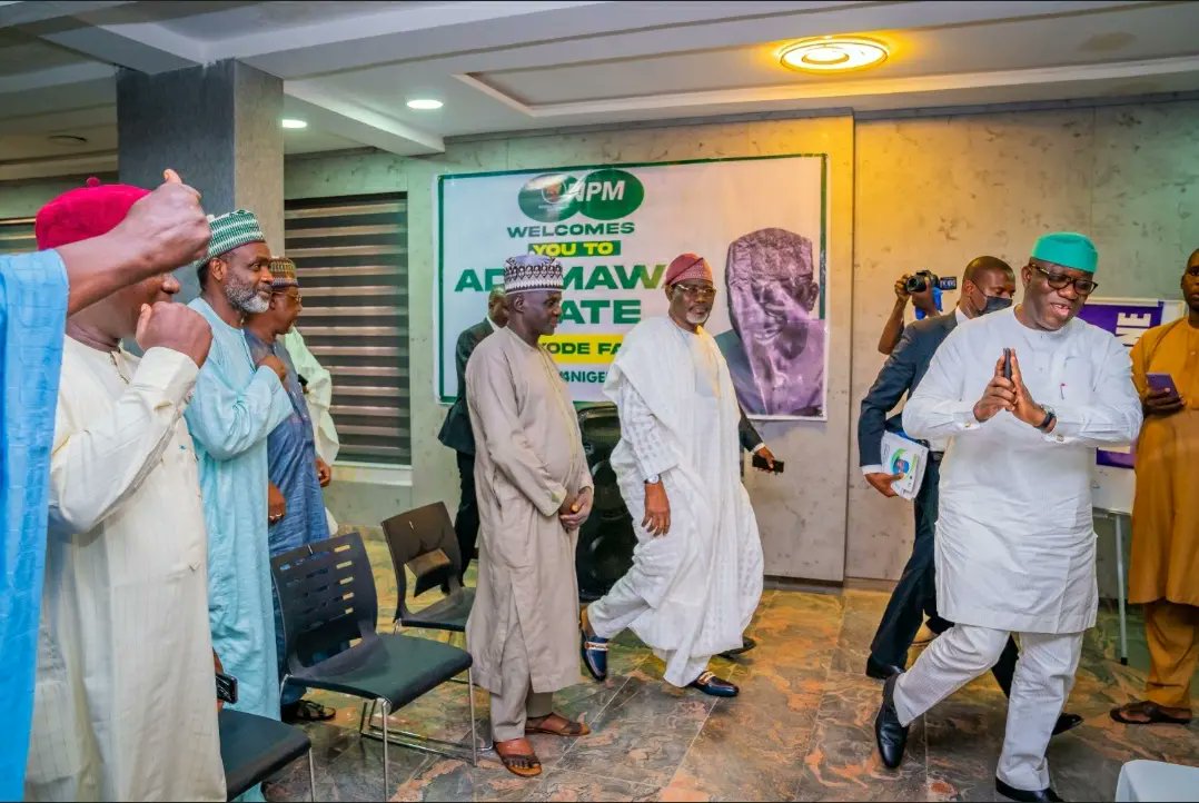 samadmohammad18's tweet photo. #ThatNigeriaMayProsper https://t.co/ITczmI3y3y