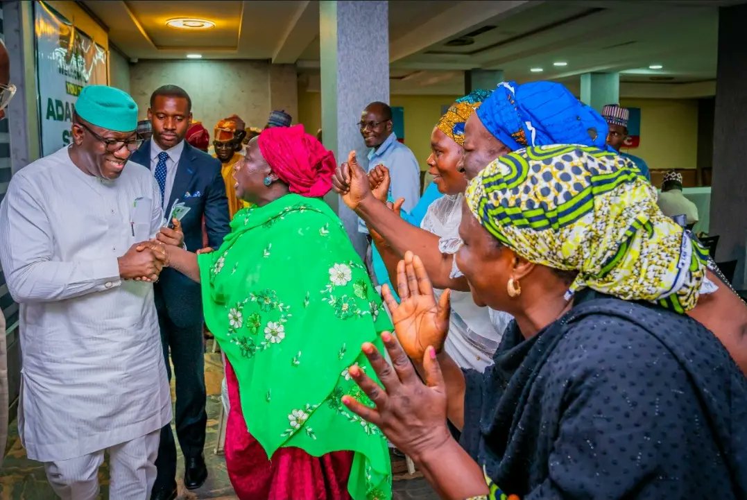 samadmohammad18's tweet photo. #ThatNigeriaMayProsper https://t.co/ITczmI3y3y