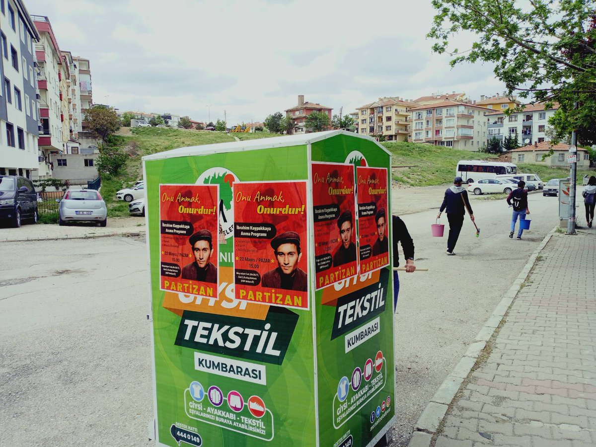 📌Mamak
Engelleme girişimlerine rağmen Şirintepe, Şahintepe ve Tuzluçayır mahallelerine Komünist Önder İbrahim Kaypakkaya'yı anmak için gerçekleştireceğimiz etkinliğe afişlerimizle çağrı yaptık.
Baskılar, Gözaltılar Önder Yoldaşımızı Anmamızı Engelleyemez! 
#ibrahimkaypakkaya