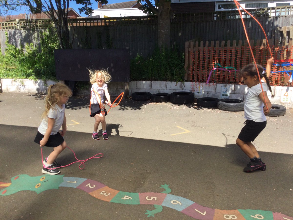gfprimarycov's tweet image. Reception have been working on their PE skills this afternoon. #GFReception #GFPE