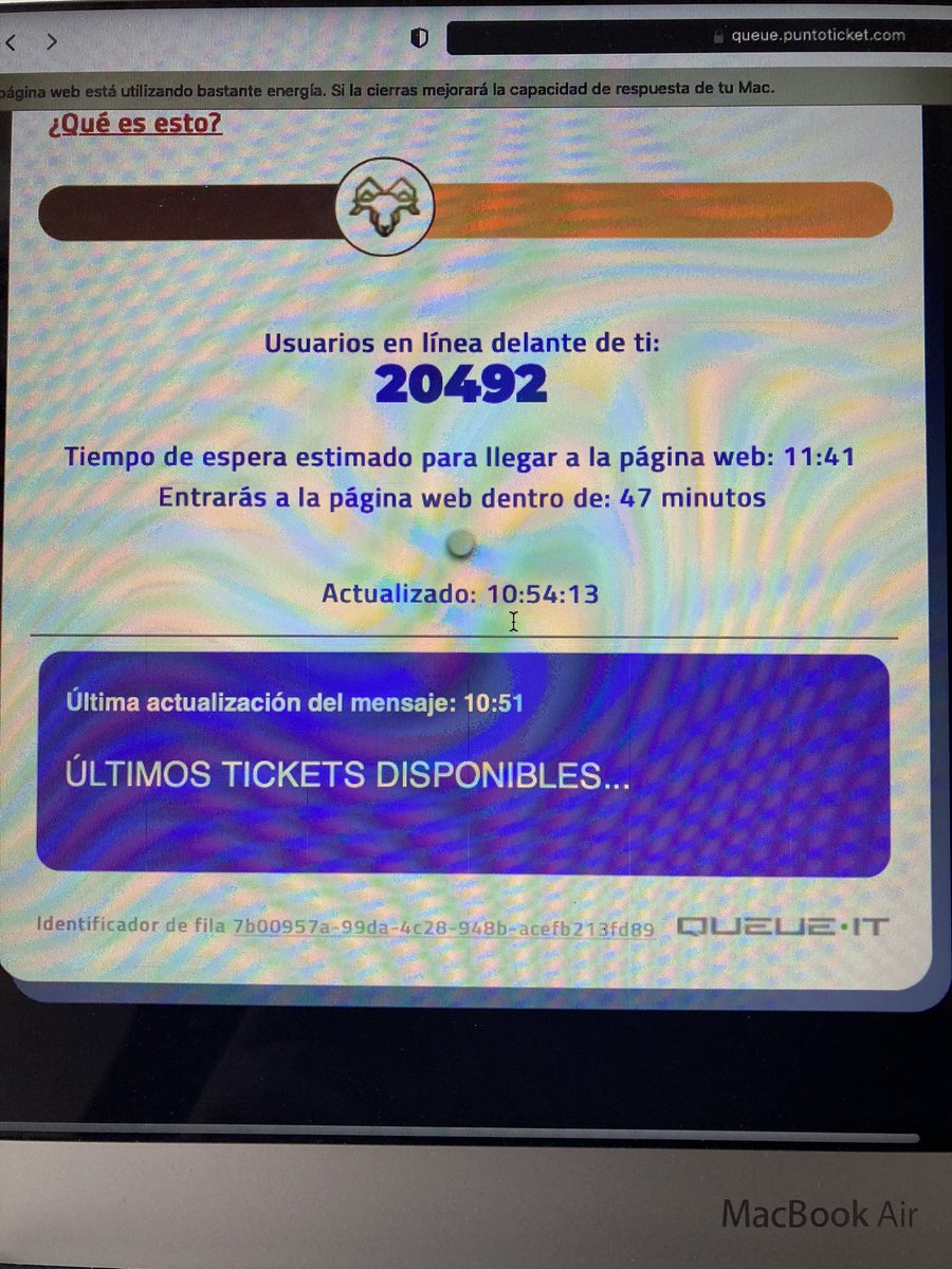 JaJimenezRo's tweet photo. #EstoSeraLegendaddy
 #EstoSeraLegendaddy
@bizarrolivecl 
@puntoticket 
 
La canción 📞🚑🚨 es LLAMADO DE EMERGENCIA 

La canción es TU PRÍNCIPE 
👑🤴 👉😍

Me  💀 … 😭

Por fis quiero ir … 😭 https://t.co/4B9FmADeaI