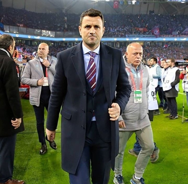 Norismarkus17's tweet photo. @TweetSamsunspor İşte o hoca https://t.co/IBhXNNxc5p