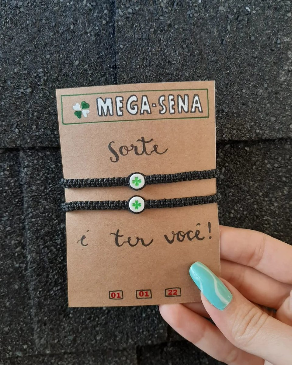 aly_ndaa's tweet photo. Procurando um presente de dia dos namorados? Nós temos!!@hey.art.sisters (insta)
Pulseiras magnéticas R$16,00
Pulseiras de 🍀 R$12,00 https://t.co/qXO8mhuRk1