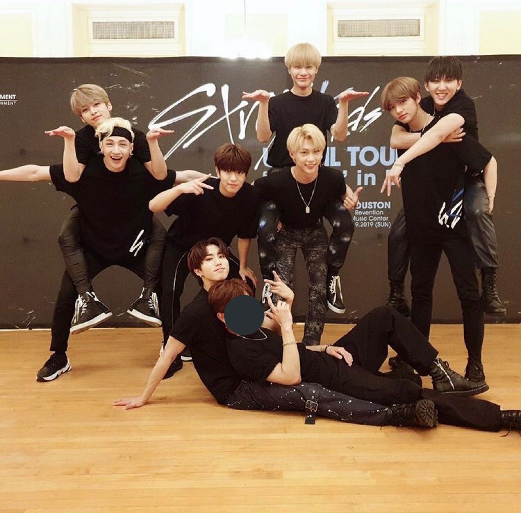 thisdayskz's tweet photo. 『190519』

⁎⁺˳✧ 3 years ago ; stray kids in los angeles via instagram https://t.co/SvS2YrcjW7