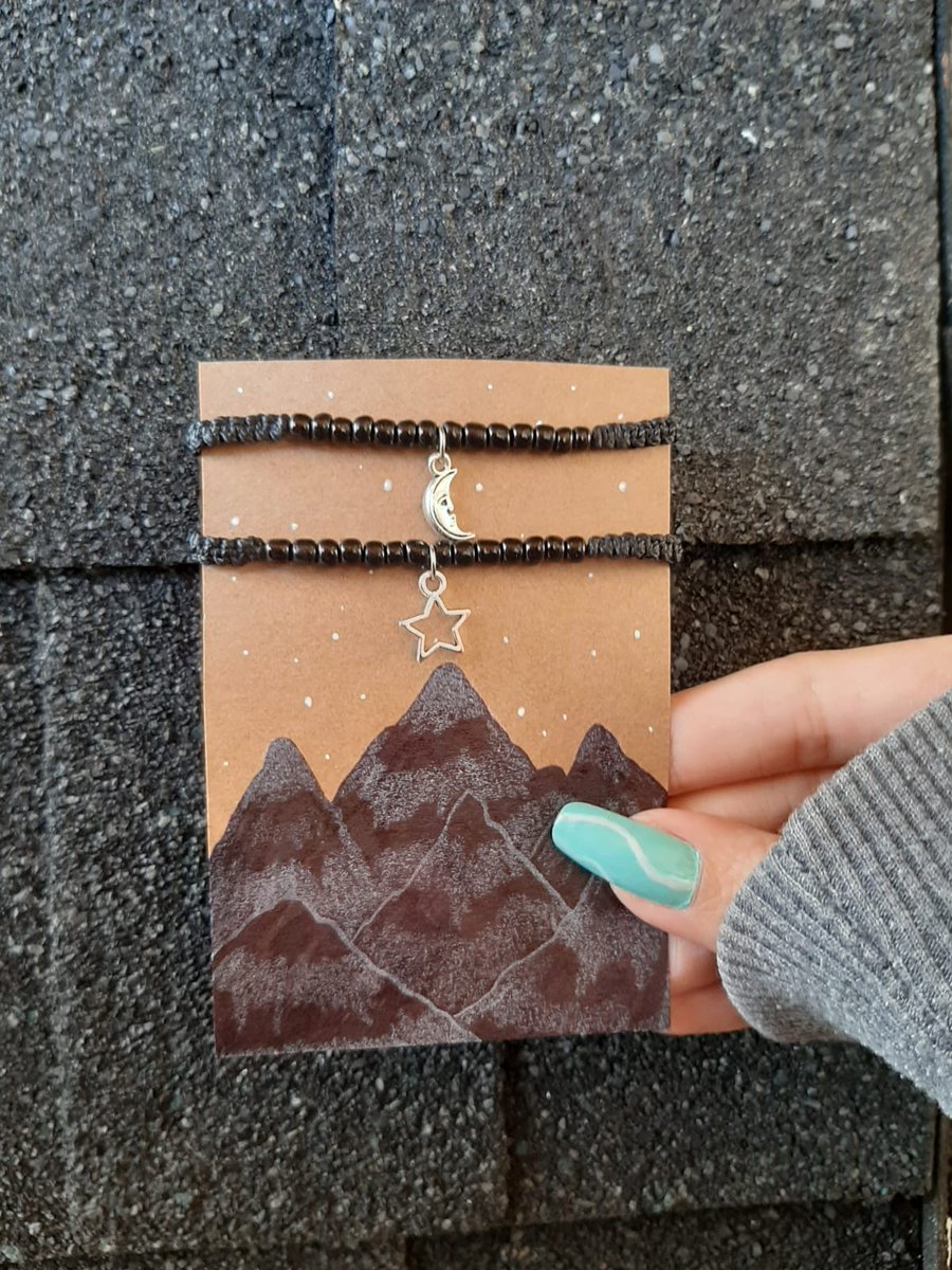 aly_ndaa's tweet photo. Não sabe o que dar de presente no dia dos namorados? Aqui temos várias opções @hey.art.sisters(insta)
Lua e estrela R$15,00
Olho grego R$15,00
#diadosnamorados #presente #namorados https://t.co/le2LGntvzC