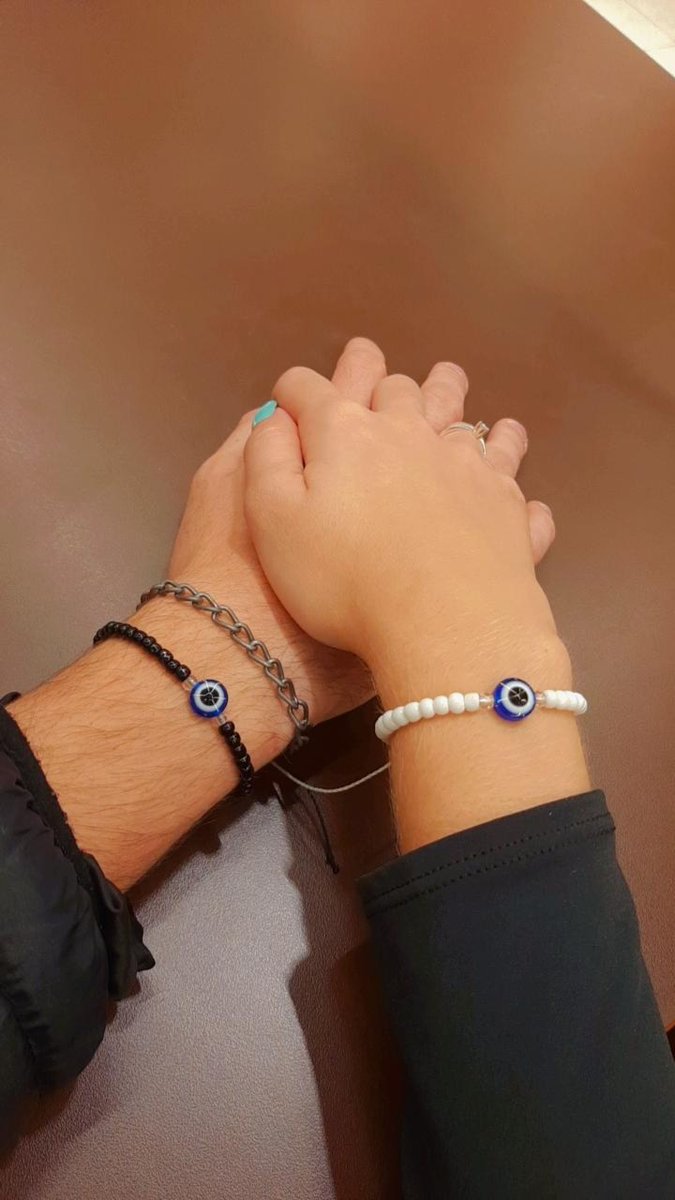 aly_ndaa's tweet photo. Não sabe o que dar de presente no dia dos namorados? Aqui temos várias opções @hey.art.sisters(insta)
Lua e estrela R$15,00
Olho grego R$15,00
#diadosnamorados #presente #namorados https://t.co/le2LGntvzC