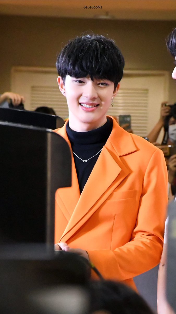 jiejiejoonz's tweet photo. มะวานผมเป็นมังคุด วันนี้ผมเป็นส้มงบ 🥰 #SlimconceptXZeeNunew https://t.co/DqtkmTHQaW