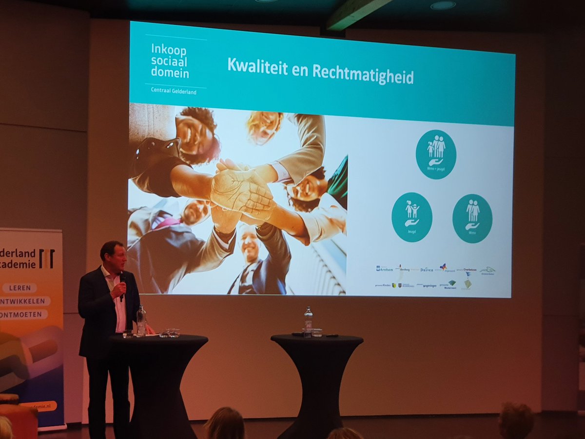 Inspirerende en goede verbindinsdag sociaal domein van de regio Centraal Gelderland over toezicht, rechtmatigheid en positieve gezondheid. Mooi dat er zoveel ruimte was voor de publieke interactie.