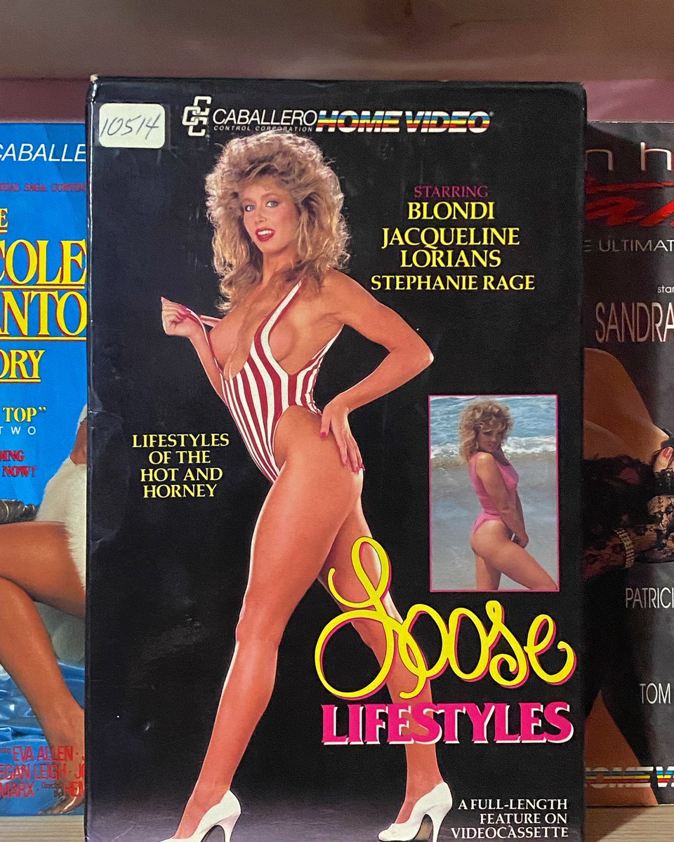 VideoClimax's tweet photo. Loose Lifestyles (1987)
Directed by John Stagliano
#blondibee #jacquelinelorians #stephanierage #billydee #blakepalmer #tonymontana #80sporn #80sbabe #retroporn #bigboxvhs #johnstagliano #caballerohomevideo https://t.co/J6FFLGojci