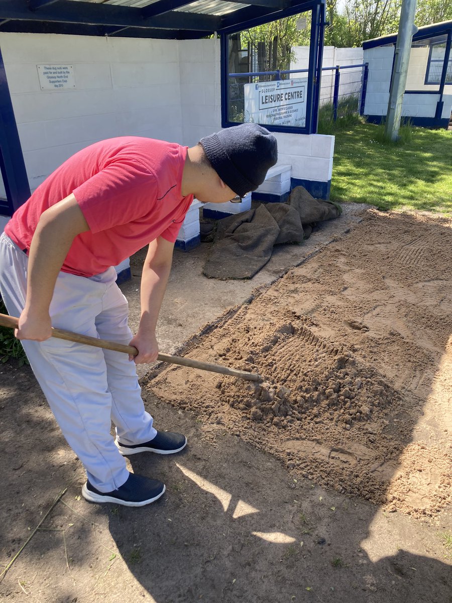 Today we were treated to some extra assistance from Alan who helped out with tasks around the ground! Thanks to Compassionate Care Glossop for their help. We're always looking for opportunities to build our local community engagement!

Email: chris. read.gne@gmail.com for details