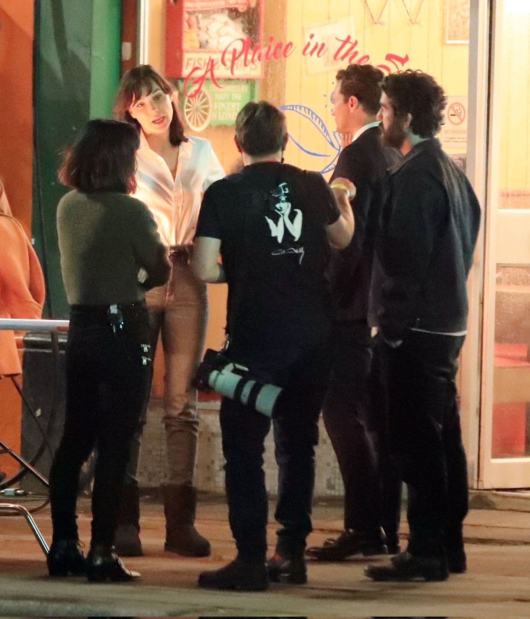 Gal Gadot Brasil ︎ Fansite on Twitter "Mais fotos de Gal Gadot, Jamie