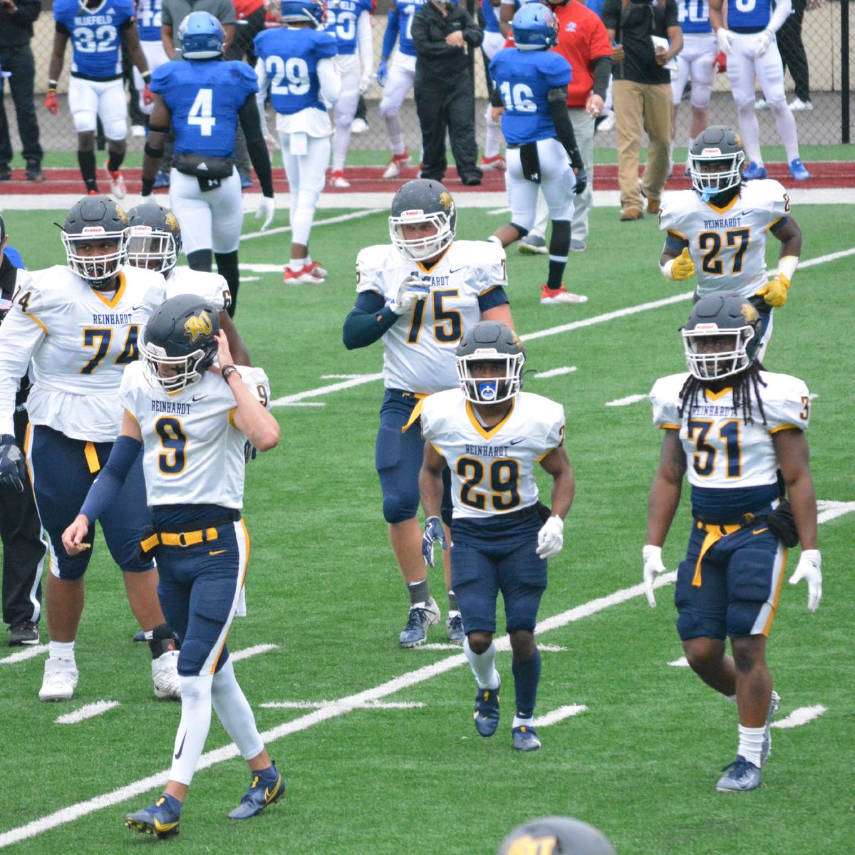 Mackadams5757's tweet photo. After a great talk with @ReinhardtFB yesterday I will be on a visit the 25th thank you @A1Willzz @Coach_JMiller  for giving me this opportunity https://t.co/7FEODruJ0x