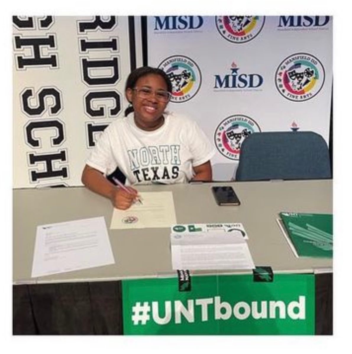 Lake Ridge Eagle Elite tweet media