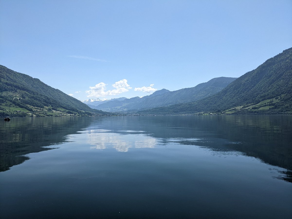 janssendj's tweet photo. Great weather for sampling in Lake Zug yesterday with @Aphys_Eawag https://t.co/Ju1ao48Afp