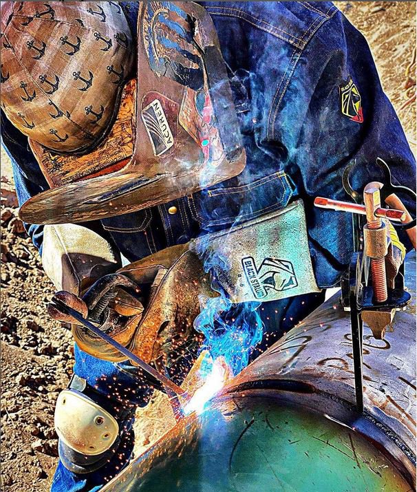 Black__Stallion's tweet image. The Black Stallion FS8-DNM FR Denim Work Shirt is constructed of durable 8 oz. flame-resistant cotton denim. With a generous comfortable fit, the shirt is designed for light to moderate welding environments. #pipelinewelding