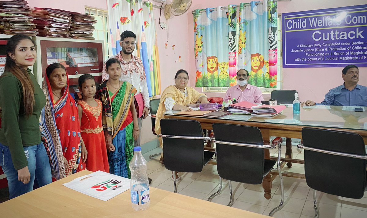 iamAuthorMaya's tweet photo. I appreciate the effort of #ChildWelfareCommitteeCuttack and #JashodaSadanCuttack for supporting #girlchild #Education. I appreciate enormous help of @samarth_verma for connecting us to the departments. His true sense of humanity is appreciated.

@UdgataGaurav thanks for support. https://t.co/avuhRknvUi