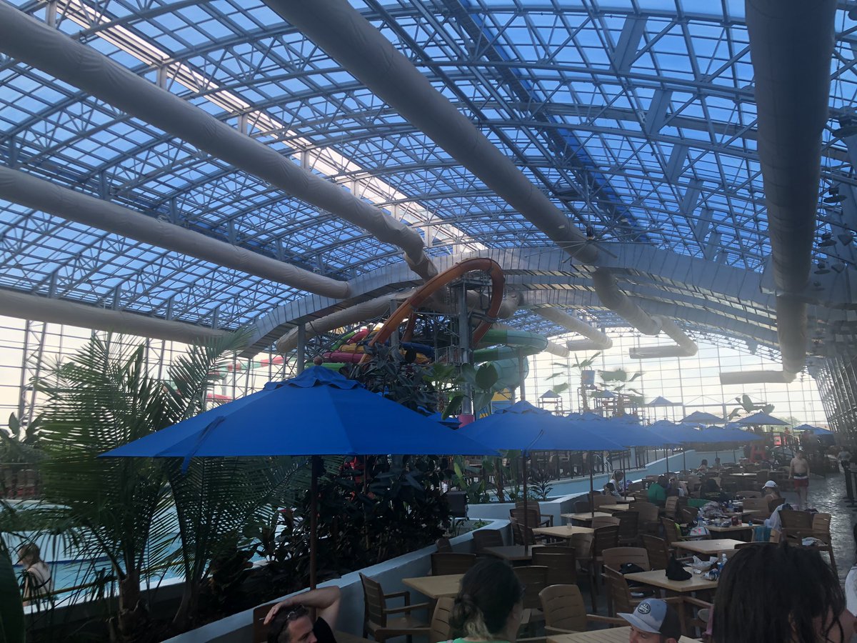 NewTech_NTC's tweet image. We had so much fun at Epic Waters in Grand Prairie! Congratulations to our new NTCs and officers. #epicntcbonding