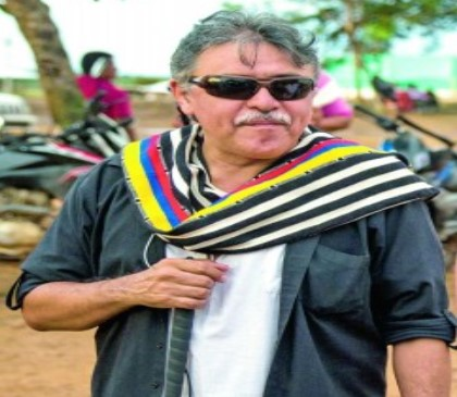 PIAnoticias's tweet photo. #Nuestramérica 🌎| A un año del asesinato del comandante Jesús Santrich

Pueden leer acá 👇🏼​👇🏼​👇🏼​
https://t.co/KYk0qZ7lvz https://t.co/5tr9VgS1Gh