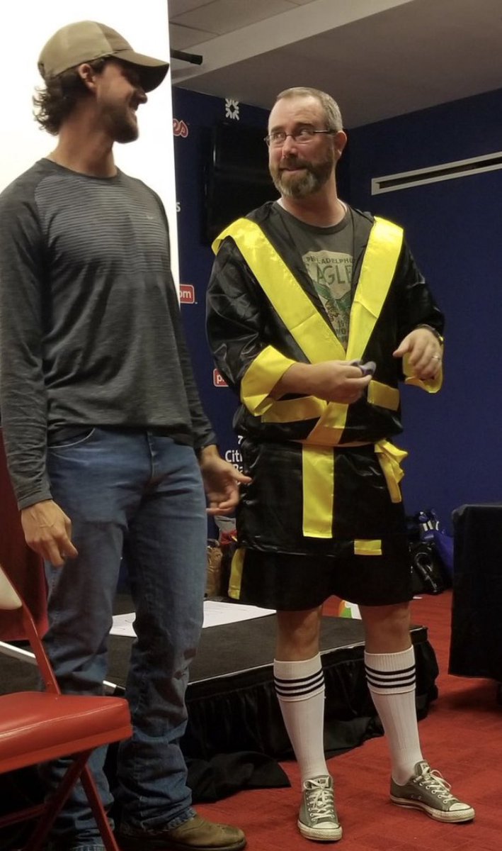 Throwback Thursday…. Business incubator circa 2017ish…. Got to dress up like Rocky and got to talk with Phillies Ace Aaron Nola.
#LifeAtATT #YOUmattAR <a href="/CowboyBart333/">JohnBart</a> <a href="/joshuajkraus/">Josh Kraus</a>
