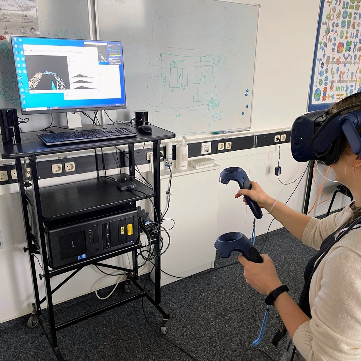 Lisa (@lisajungbluth) on Twitter photo Walking through tomograms in VR is kinda #cryoEM cool. #IsoNet did a great job of recovering the missing wedge. p62 filaments <a href="/SachseGroup/">Sachse Group</a> with <a href="/proteincommandr/">Daniel Mann</a> Walking through tomograms in VR is kinda #cryoEM cool. #IsoNet did a great job of recovering the missing wedge. p62 filaments <a href="/SachseGroup/">Sachse Group</a> with <a href="/proteincommandr/">Daniel Mann</a>