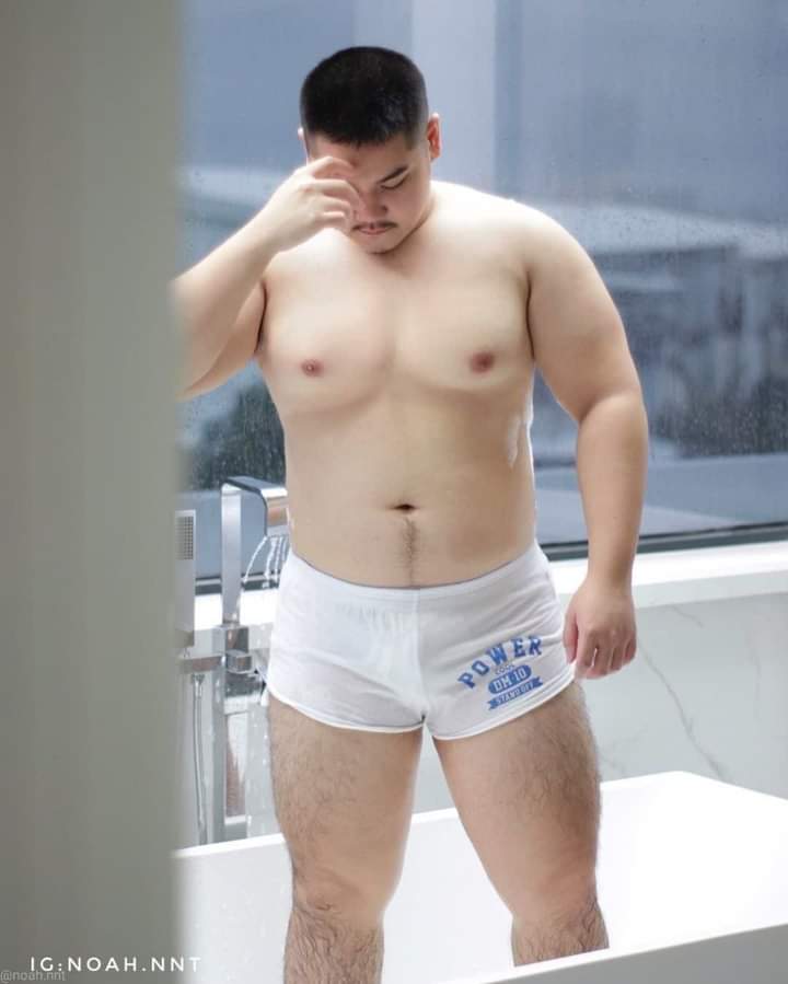 LemonHappy00's tweet photo. Hoyy bat ang hot 🤤 

Ctto https://t.co/S0FEgPioxT