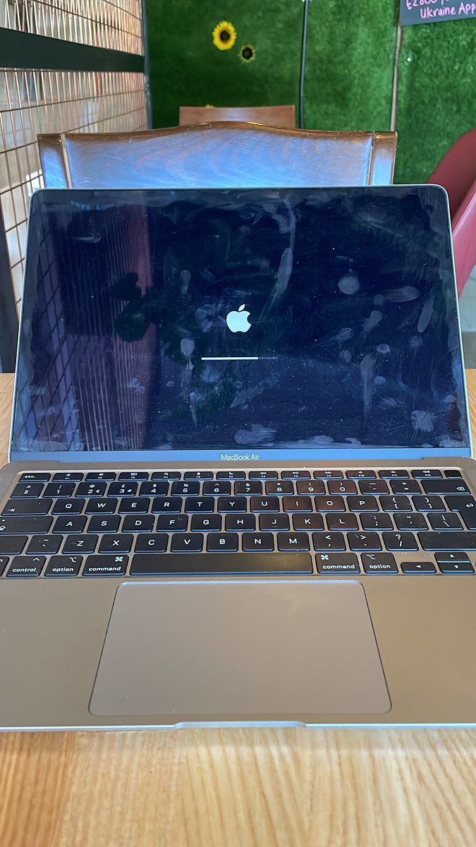 Mike Castellini tweet media