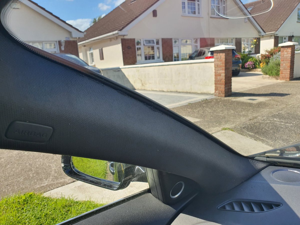 Automotoirl's tweet image. A quick thanks to @AllglassIrl for replacing the windscreen today and butchering the pillar trims in the process #poorworkmanship #butchers