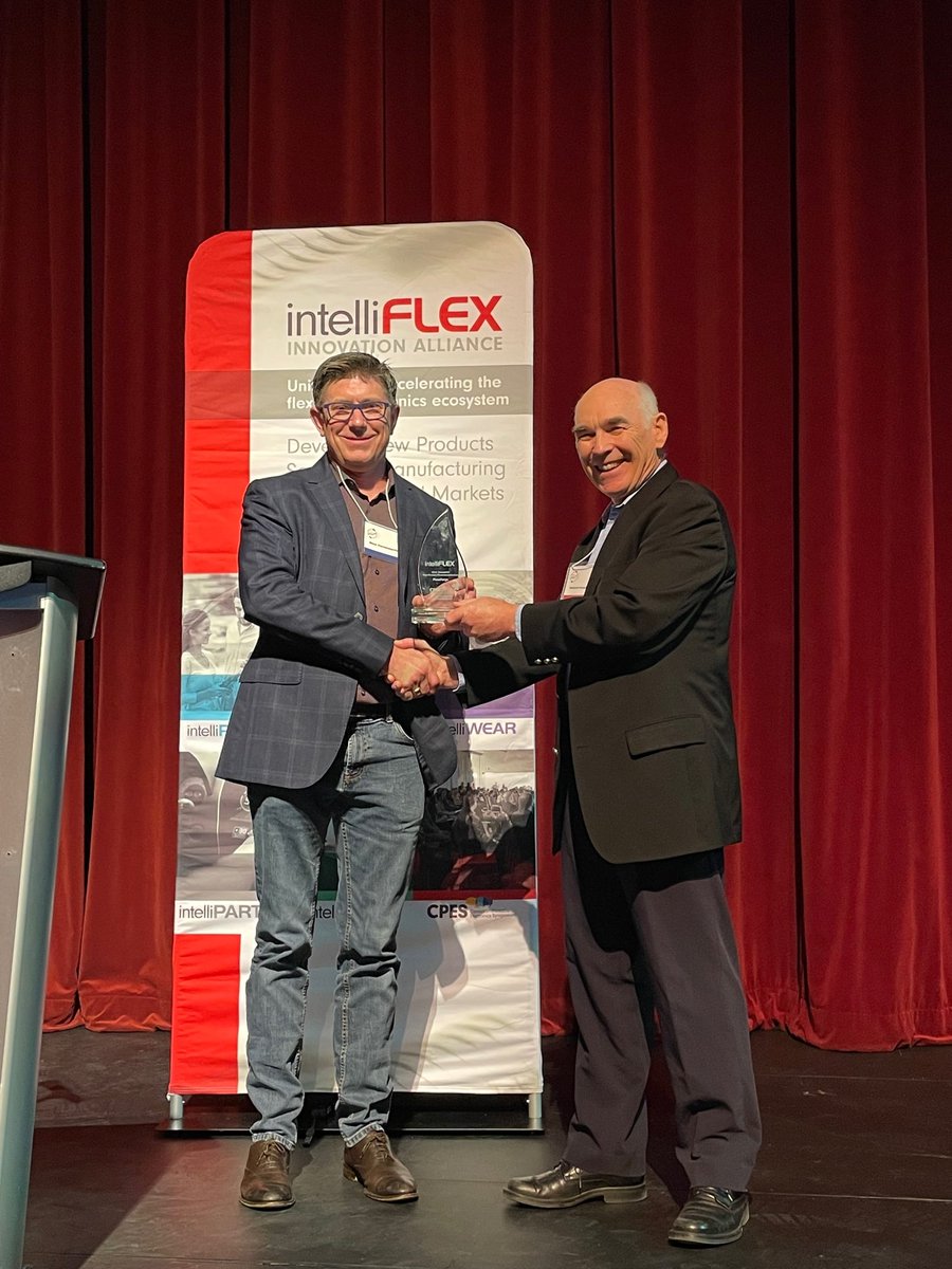 PulseForgeCorp's tweet photo. We're proud to share that PulseForge was recently awarded "Most Innovative New Product/Commercialization" at #CPES2022 in Toronto on May 18th, by @intelliFLEX_org ! Accepting the award is PulseForge CMO, @StanFarnsworth  . https://t.co/mWvAXXtxj7