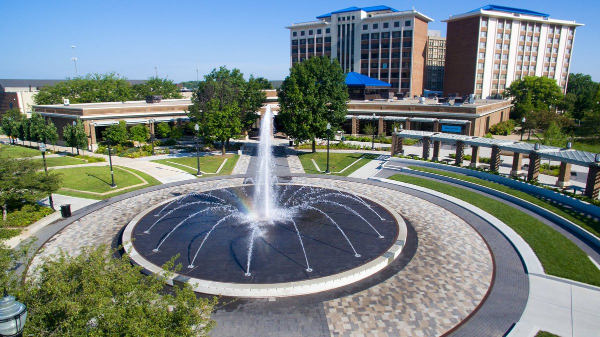 IndStAthletics's tweet image. Go ahead and count them off - 2️⃣8️⃣4️⃣ athletes honored on the Spring AD Honor Roll

sycamor.es/3Mr5qQC

#MarchOn