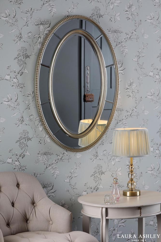 FishpoolsUK's tweet image. Mirror mirror on the wall, which mirror is the most stylish of them all! Compliment your living space with our range of Laura Ashley mirrors. 
#mirrors #hollywoodmirror #glamourmakeupmirrors #vanityideas #stayglam #makeupmirror #bedroomstyle #lauraashley