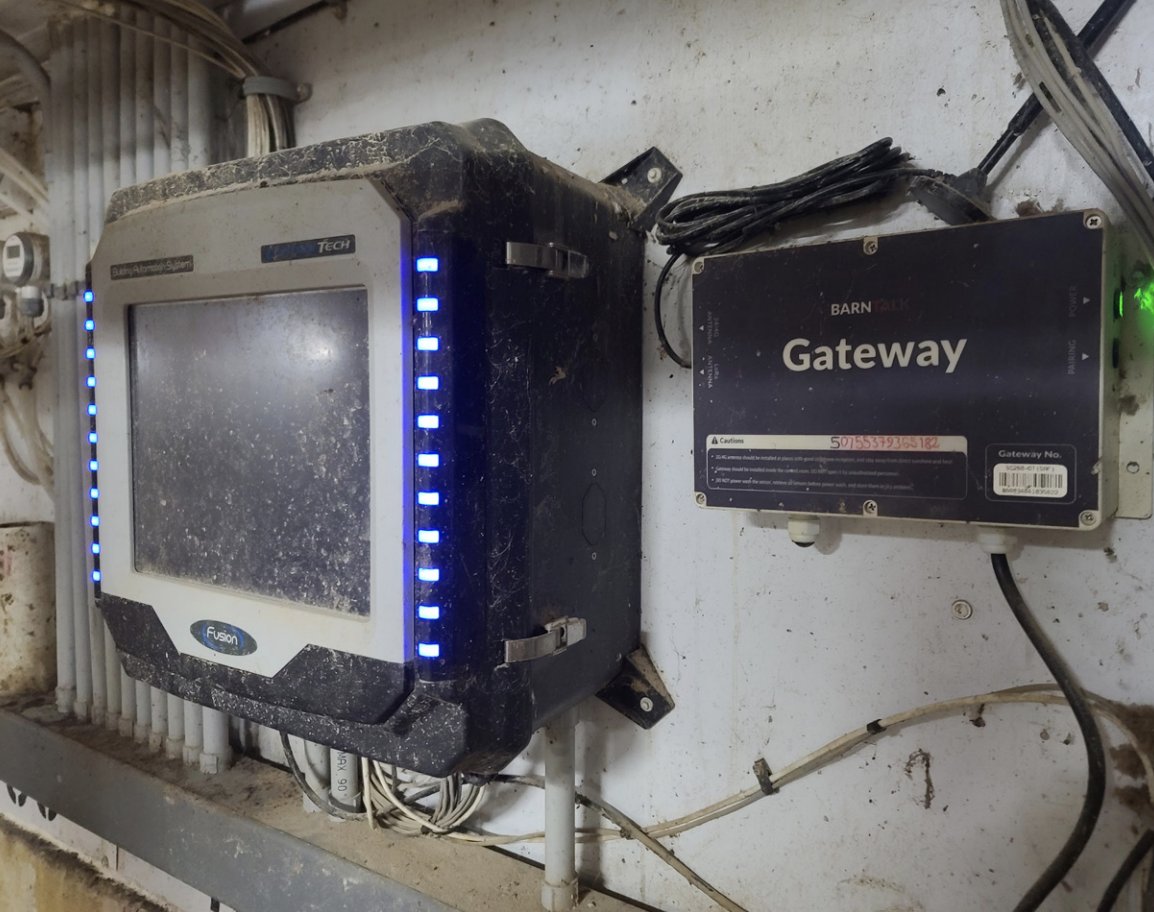 The times when your barn controller doesn’t work are the most critical.  

That’s why you need to have a reliable backup alarm to assure you know if something is wrong.  

Learn more: hubs.ly/Q019cWzp0  

#BarnTalk #BarnTools #AgTech #Agriculture #Farmers #Technology