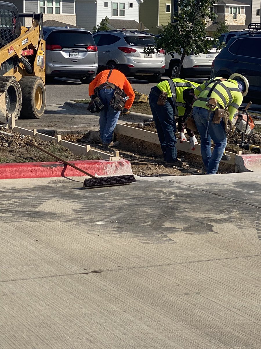 Del Valle ISD Operations tweet media