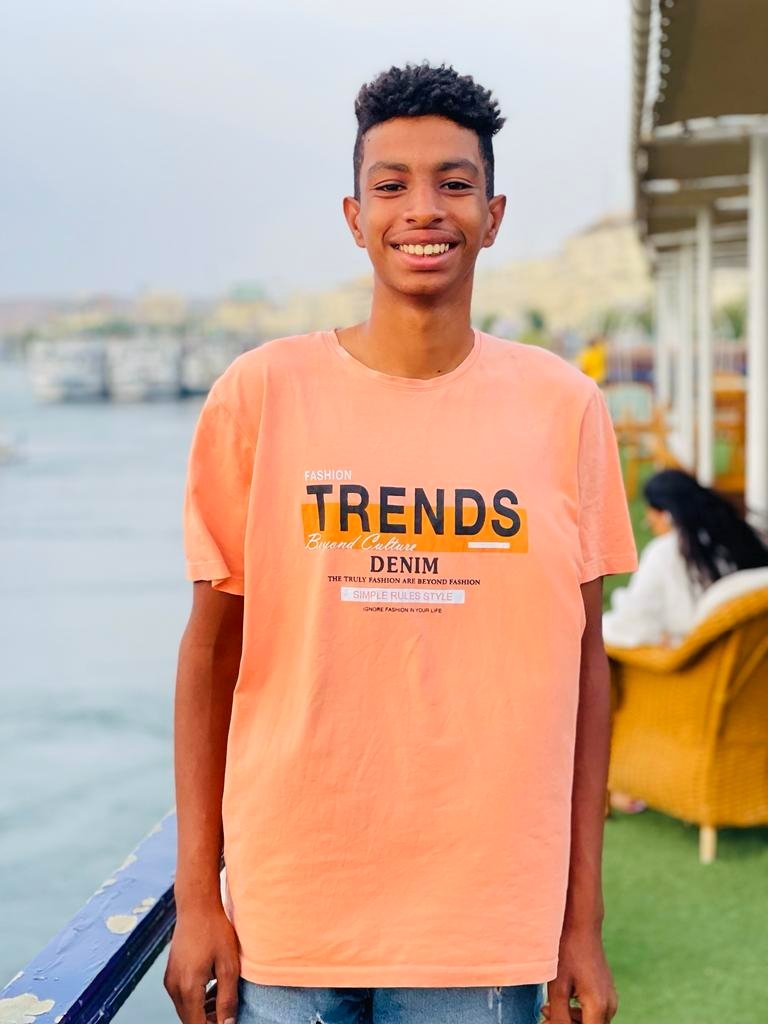 MohannadMogahe1's tweet photo. وقلب توبير مسي.. وكفايه اى نلسنى💔 https://t.co/WJQOtlPMbl