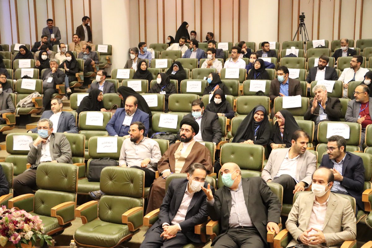 rcmajlis_ir's tweet image. اختتامیه رویداد ملی #نوآیند با حضور بابک نگاهداری رئیس مرکز پژوهش های مجلس و تقدیر از تیم های برگزیده برگزار شد. 
rc.majlis.ir/fa/news/show/1…