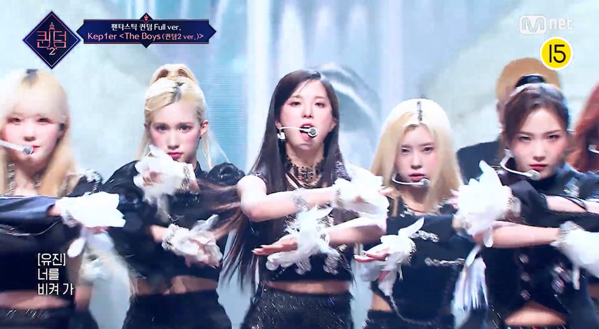 ไม่รู้ทันสังเกตกันรึเปล่า ว่าตอนหลังจากที่มีปีกนางฟ้าขึ้นน้องเคปอยู่ๆมีขนนกที่มีข้อมือกันทุกคนเลย จากตอนแรกที่ยังเป็นชุดธรรมดา คือนอกจากเพอร์ฟอแมนซ์ที่จัดเต็มแล้วยังมีดีเทลเล็กๆน้อยๆที่เพิ่มเข้ามาอีก ยกให้ The boys เป็นอีกหนึ่งสเตจที่สุดยอดมากๆของ Kep1er เลย

#Kep1er #QUEENDOM2