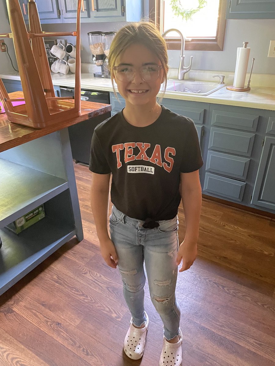 krittybee1's tweet photo. @TexasSoftball ‘s biggest fan!  🥎 https://t.co/PTxgaOYNC8