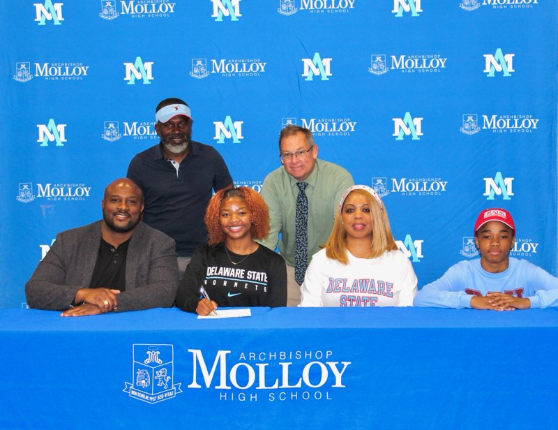 Faith has taken us this far and it will continue to guide us through this next chapter as we join the <a href="/DSUHornets/">Delaware St. Hornets</a> family. 
Abigail Jefferies is a Hornet 
1000% Committed 
TU NYC Track
<a href="/CoachKimes_WTF/">DSU - HC T&F/XC - Stephen Kimes🎤</a> 
<a href="/MileSplitNY/">MileSplit NY</a> 
<a href="/AAUTrackNField/">AAU Track & Field</a> <a href="/AAUNewYorkMetro/">AAU NYMetro</a> <a href="/chsaatrack/">CHSAA Track Coaches</a> <a href="/OBTFAC/">Ocean Breeze Park & Athletic Complex</a> <a href="/ArmoryNYC/">The Armory</a>