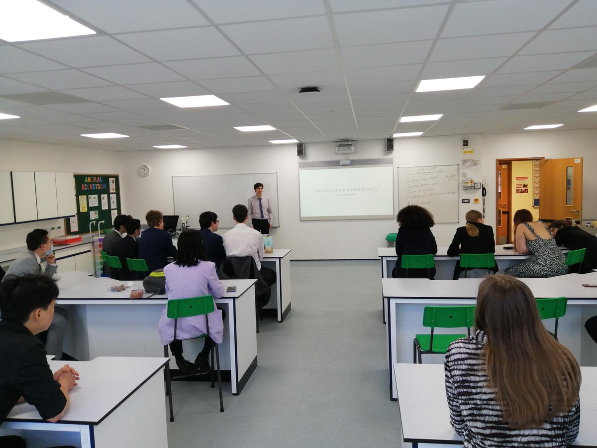 Biology_NHS's tweet photo. We had a huge audience of 35 year 12 students to listen to a very advanced and engaging talk that linked the structure of DNA with Mathematics and Computer Science today 🧬 #somuchmore https://t.co/4c96ECqXtn